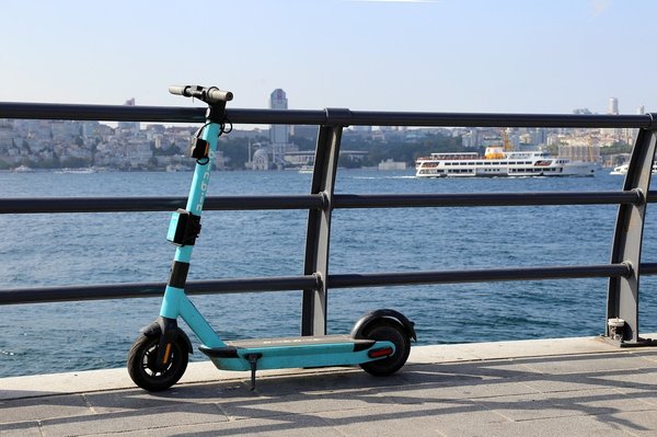 Les meilleures trottinettes électriques légères de 2023