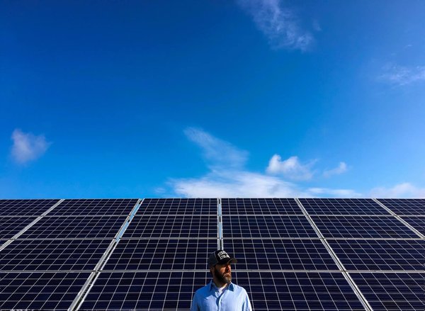 Quel est le vrai prix d'un panneau photovoltaïque en 2025 ?